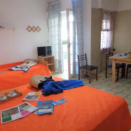 Monolocale Marine Piano Terra B1 דירה סילבי מרינה